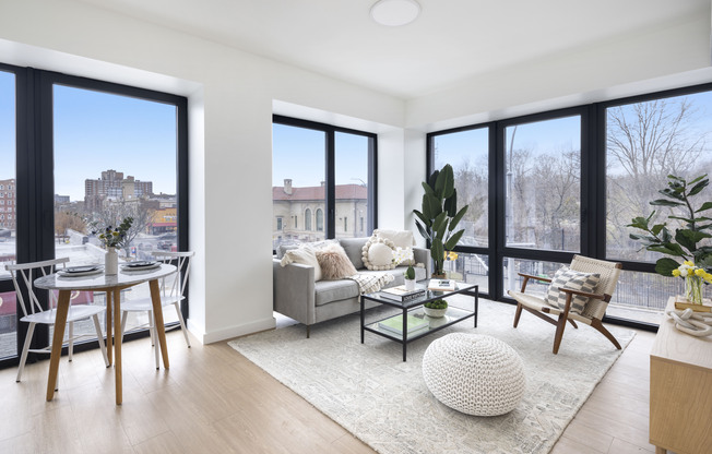 2 beds, 2 baths, $4,875, Unit 7D