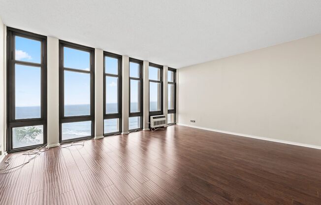 1 bed, 1 bath, $1,500, Unit 6700 S. South Shore Dr. Unit 8H