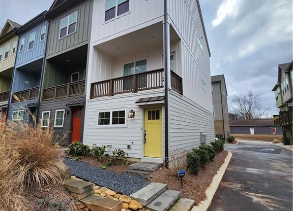 59 ADORE CT SE
