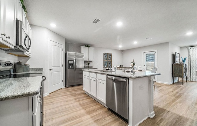 Kitchen Bar With Granite Counter Top at Rock Ridge, Pensacola, 32526