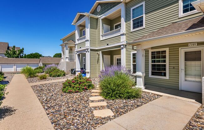 Welcome to 623 Canyon Vista Way Unit 1101 – Where Comfort Meets Convenience