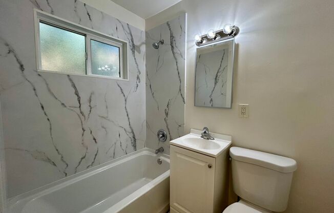1 Bed, 1 Bath in Central SD. Water/Trash Included!