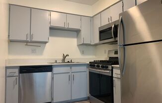8508 Marquette Ave NE