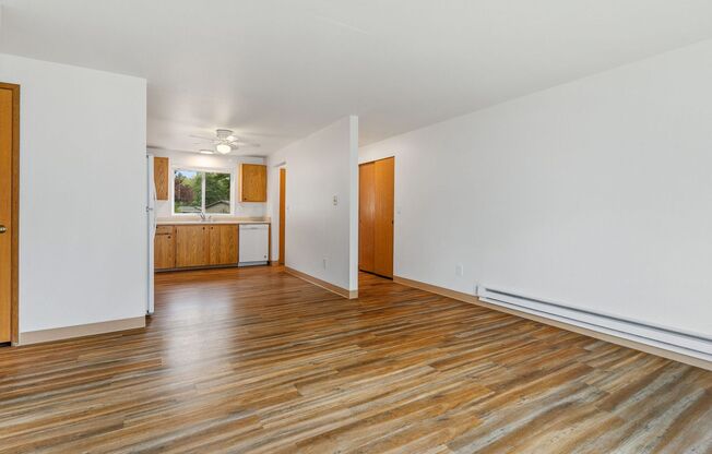 2 beds, 1 bath, 826 sqft, $1,375, Unit 3118-B