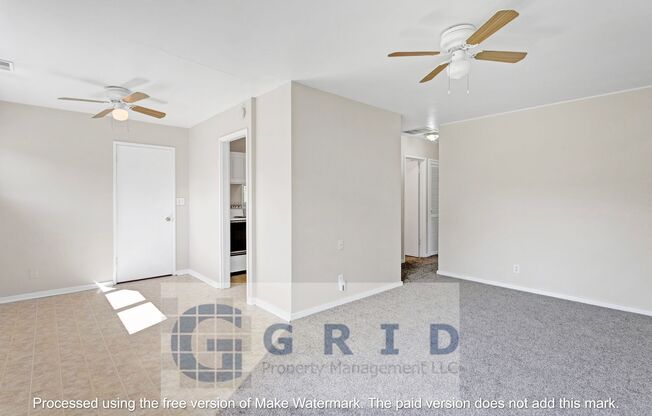 Charming 2 Bedroom Bungalow Available in NE Portland!