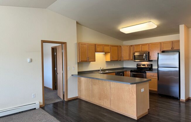 2 beds, 2 baths, 982 sqft, $1,220, Unit 627-304