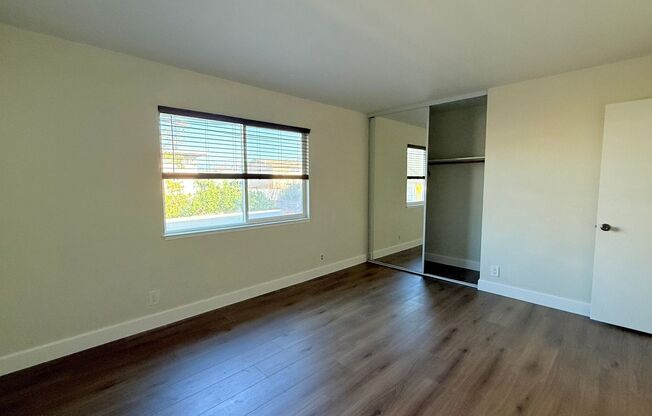 2 beds, 1.5 baths, $2,700, Unit 1118 Broadway Unit D (LO)