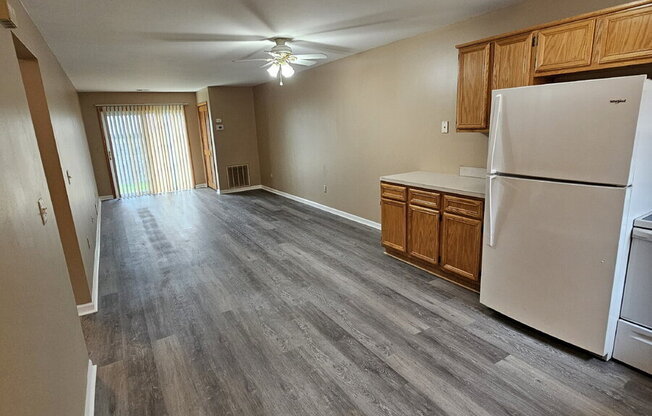 30328 WEDGEWOOD CIR