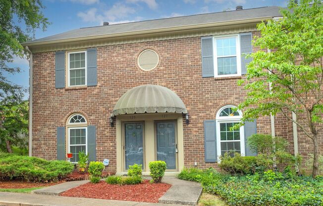 127 LAKEBRINK DR