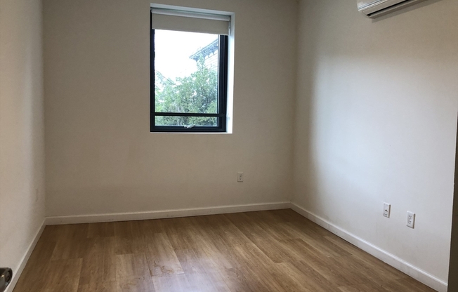 2 beds, 1.5 baths, 1,064 sqft, $3,650, Unit CH