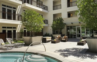 Courtyard spa at mResidences Miracle Mile, California, 90036