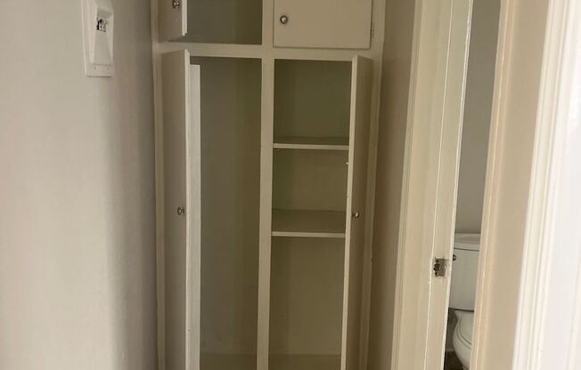 1 Bedroom 1 Bath  Move In Today!