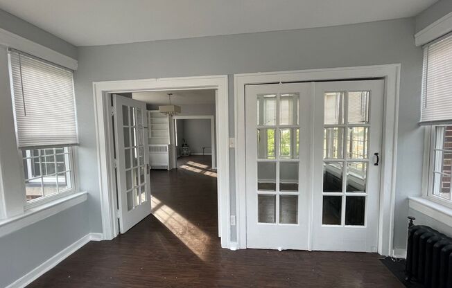 2 beds, 1 bath, 675 sqft, $1,200, Unit C-106