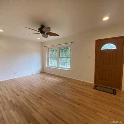 2 beds, 1 bath, 926 sqft, $3,200