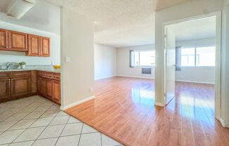 215 S. Occidental Blvd.