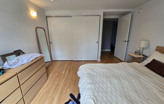 3 beds, 2.5 baths, 2,375 sqft, $4,995, Unit 1B