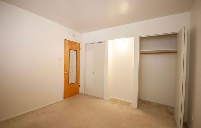 Convenient One-Bedroom Living Near the University of Washington