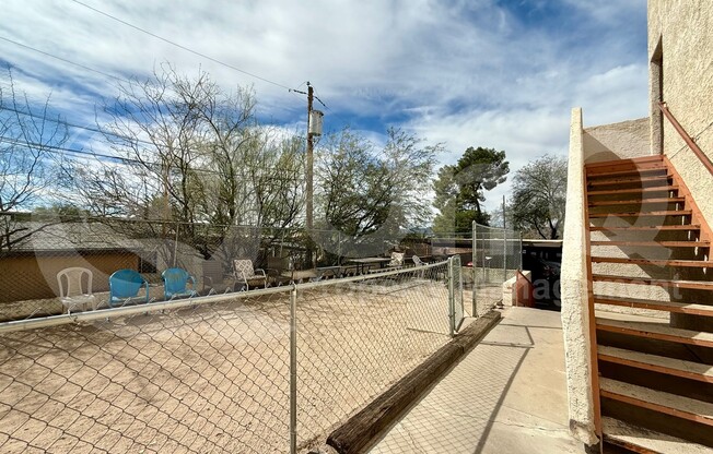 1 bed, 1 bath, 560 sqft, $849, Unit 232