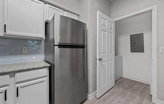 2 beds, 2 baths, 1,042 sqft, $1,665