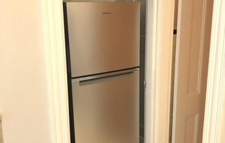 1 bed, 1 bath, 550 sqft, $3,500, Unit 5
