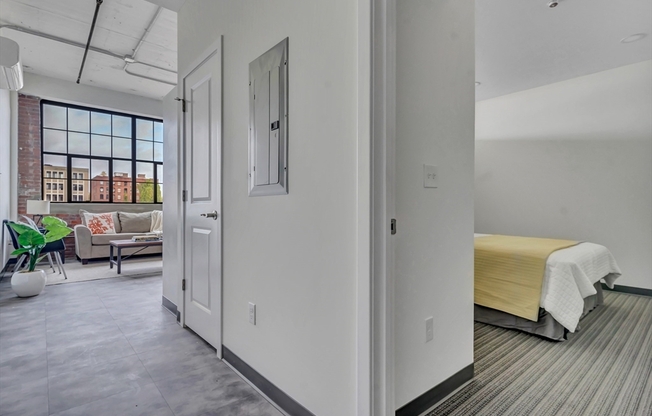 151 Chestnut St