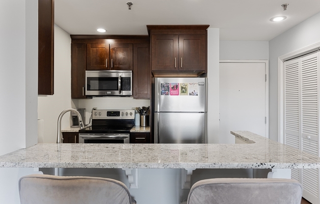 1 bed, 1 bath, 644 sqft, $2,400, Unit 407