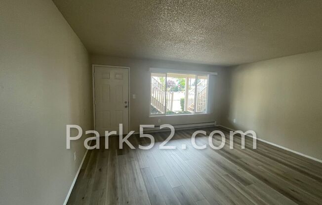 1 Bedroom 1 Bathroom Tacoma Apartment With New Flooring