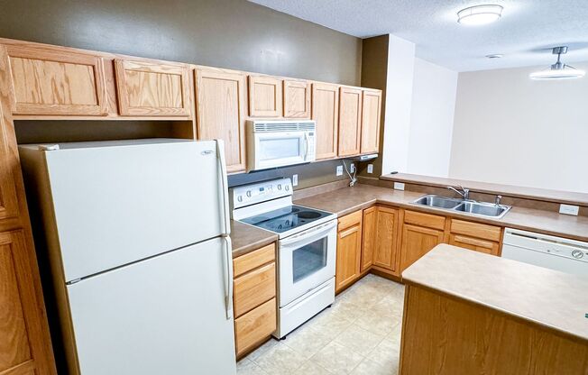 2 beds, 1.5 baths, $1,620