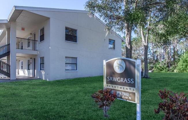 Home - Sawgrass Apartments - Pinellas Park, FL