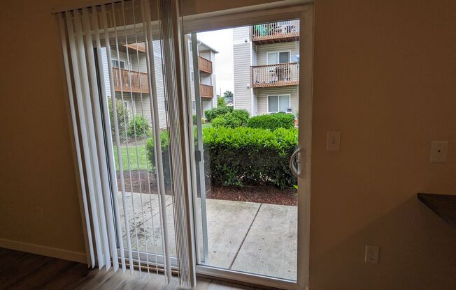 2 beds, 2 baths, 994 sqft, $1,445, Unit E106