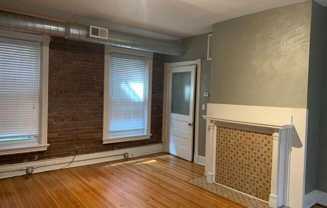 1034 Murray Hill