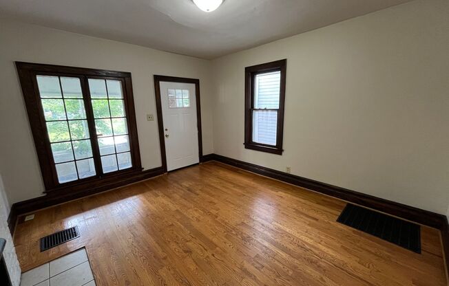 431 Tompkins