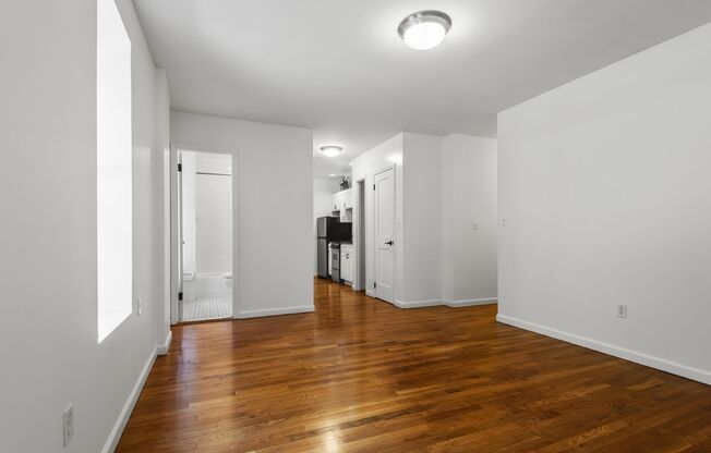 1 bed, 1 bath, 485 sqft, $3,595, Unit 10