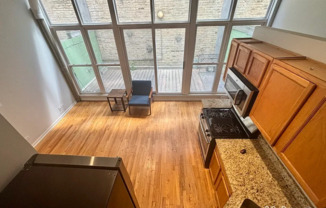 1834 Ridge Ave #121