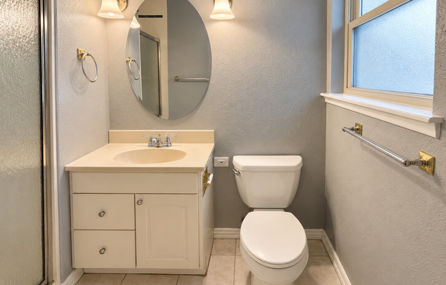 3 beds, 2 baths, $1,795