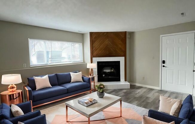 435 W VAN BUREN ST