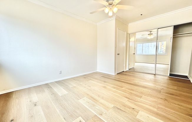 2 beds, 1 bath, $2,700