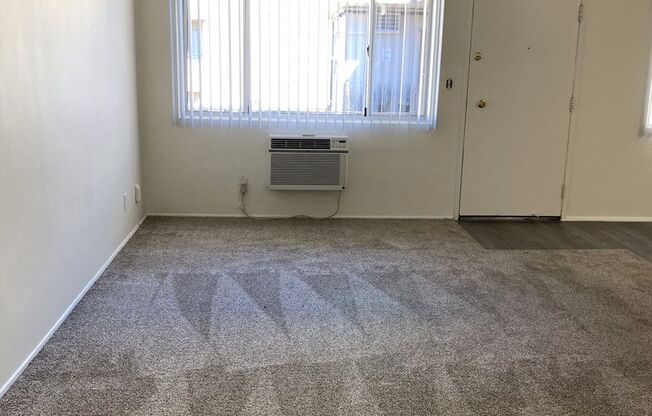 1719 & 1723 Grismer Ave