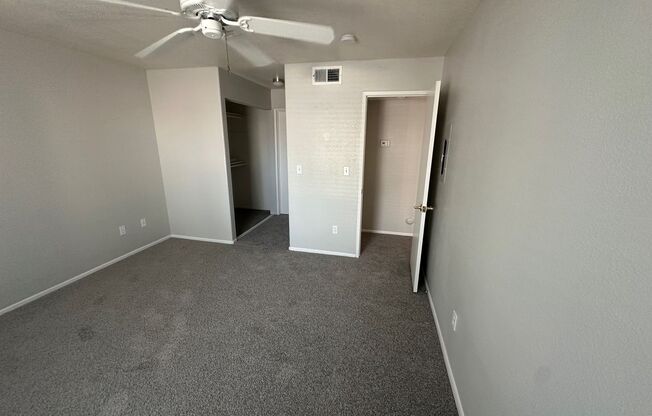 2 beds, 2 baths, $1,410, Unit # 122