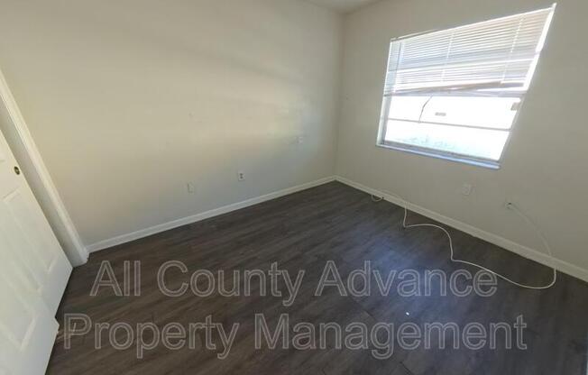 4911 C TEMPLE HTS RD