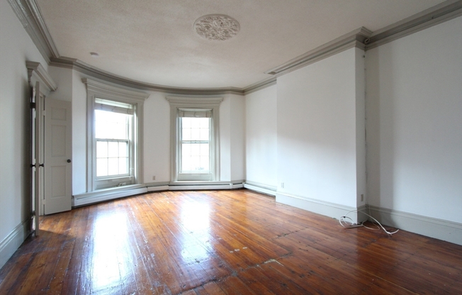 483 Massachusetts Ave
