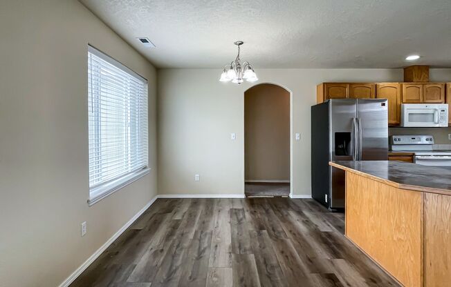3BD Ranch in Desirable Pasco Neighborhood