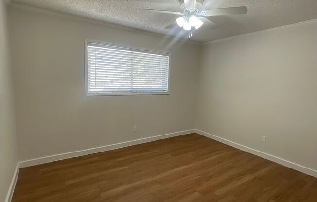 2 beds, 1 bath, 820 sqft, $1,399, Unit BOU-209