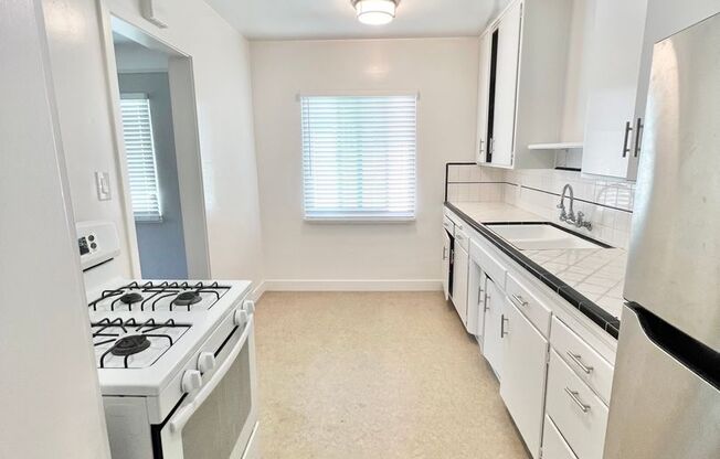 106 Mira Mar Ave