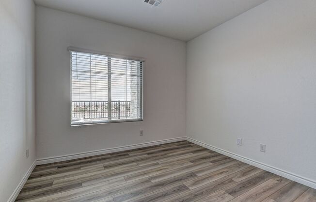 3 beds, 3 baths, $2,710