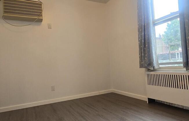 28 43 47 ST