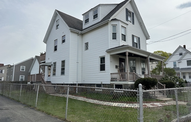 92 N CENTRAL AVE