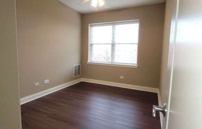 2 beds, 2 baths, 1,328 sqft, $2,500, Unit 524