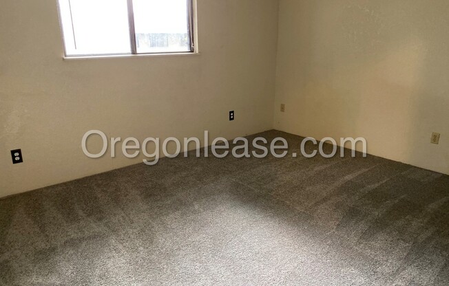 2 beds, 1.5 baths, 1,100 sqft, $1,395, Unit Unit C