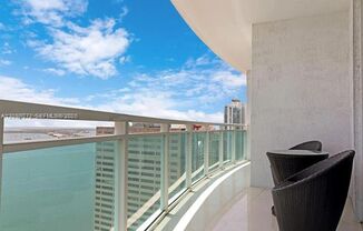 2 beds, 2.5 baths, $6,500, Unit # 3710